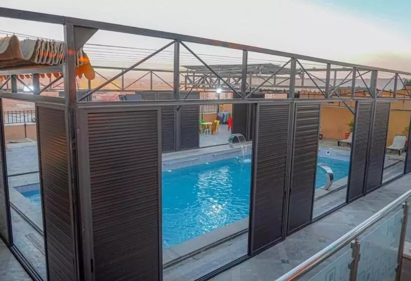 هتل مزرعة الجبل
