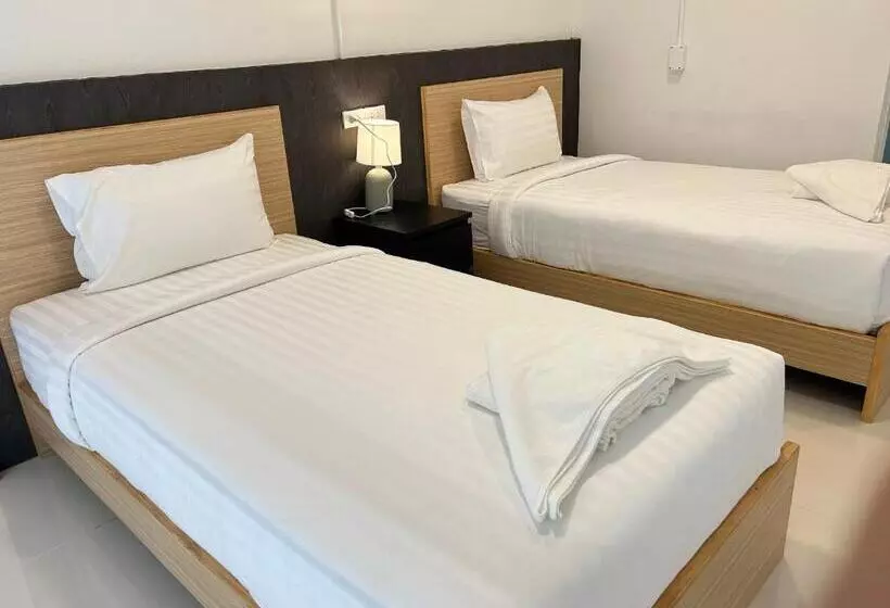 هتل The Ventus Phangan