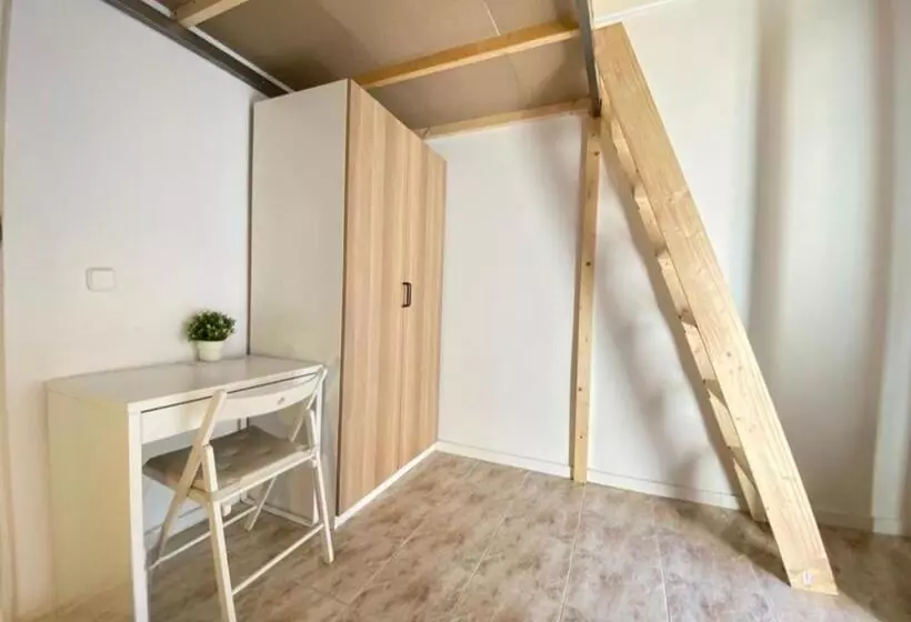 پانسیون Cardeñosa Habitaciones