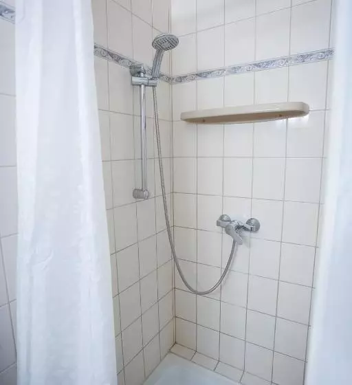 پانسیون Hellényi Apartmanok