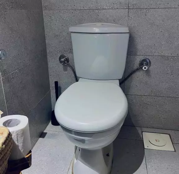 پانسیون Oro Guesthouse