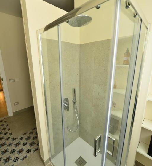 پانسیون Xenia Neapolis