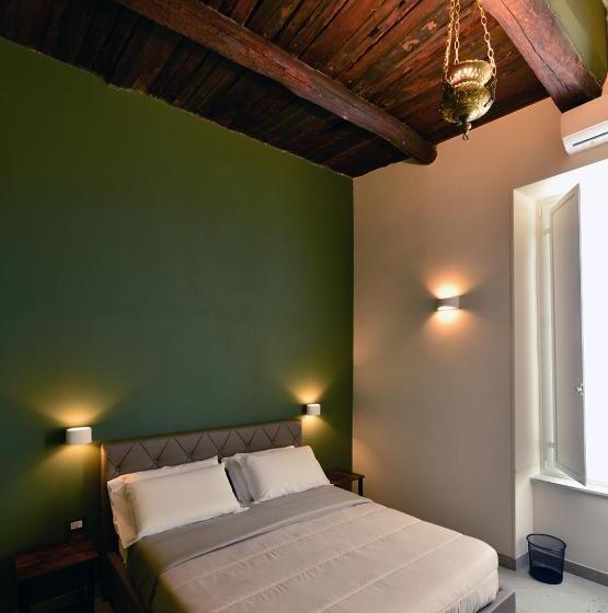 پانسیون Xenia Neapolis