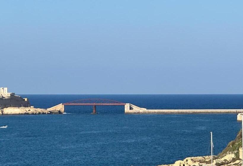 تختخواب و صبحانه Felipe X Casa Norte