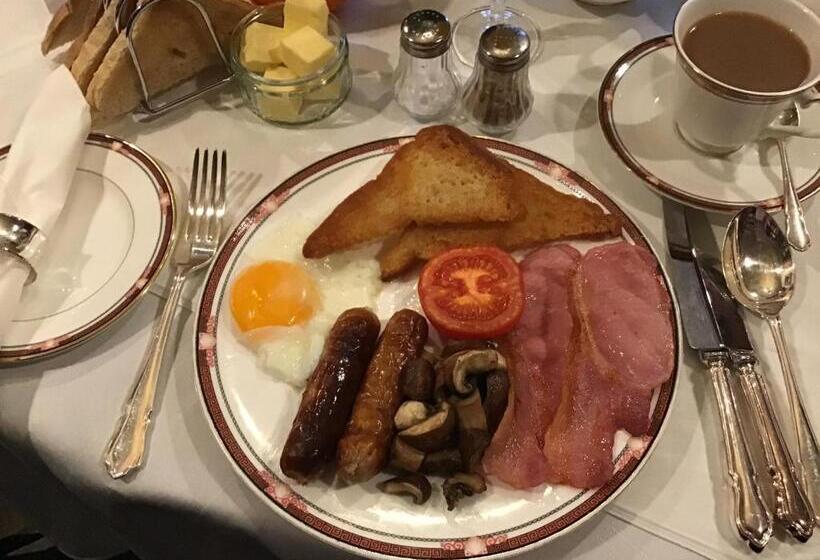 ベッドアンドブレックファースト The Old Merchants House   The Highlands Room