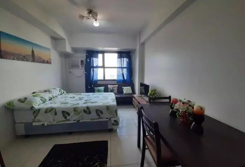 Horizons 101 Condominium