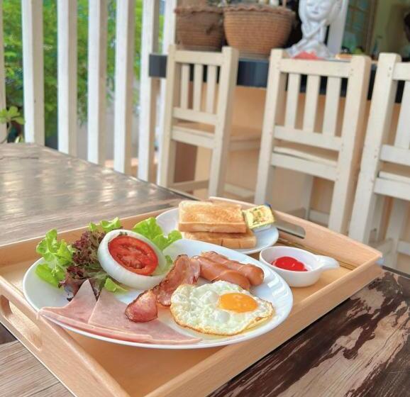 هتل Blue Ocean Kohlarn Resort