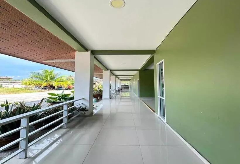 ホテル Oyo 75467 Baan Siripornchai2