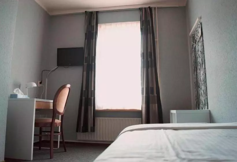 Hotelli Restaurant  T Ronde Loegh