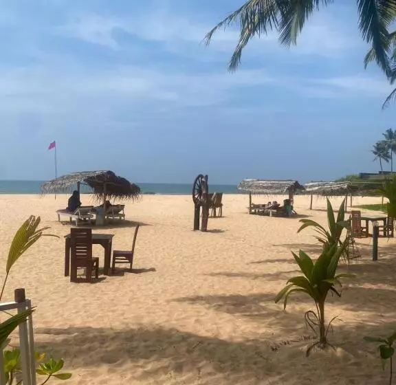 Hotelli Sandaru Villa