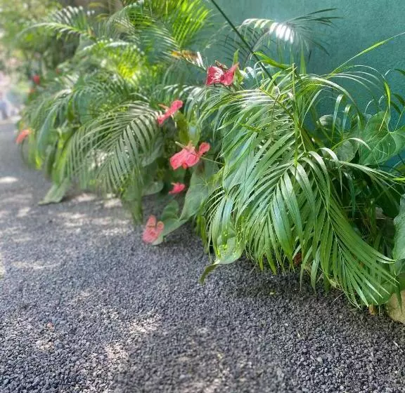 Hotelli Sandaru Villa