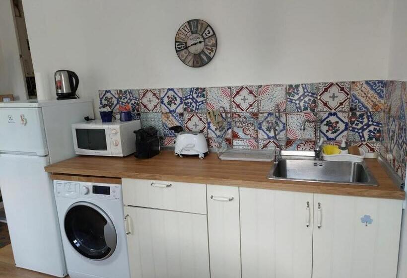 پانسیون Il Mare In Valigia