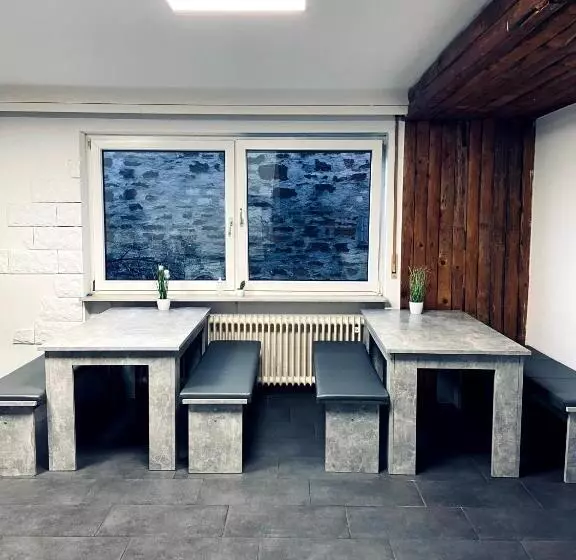 Majatalo Monteurzimmer   Karlsbad