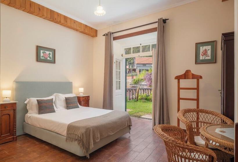 تختخواب و صبحانه Casa Da Fajã Alta With Breakfast Included, By An Island Apart