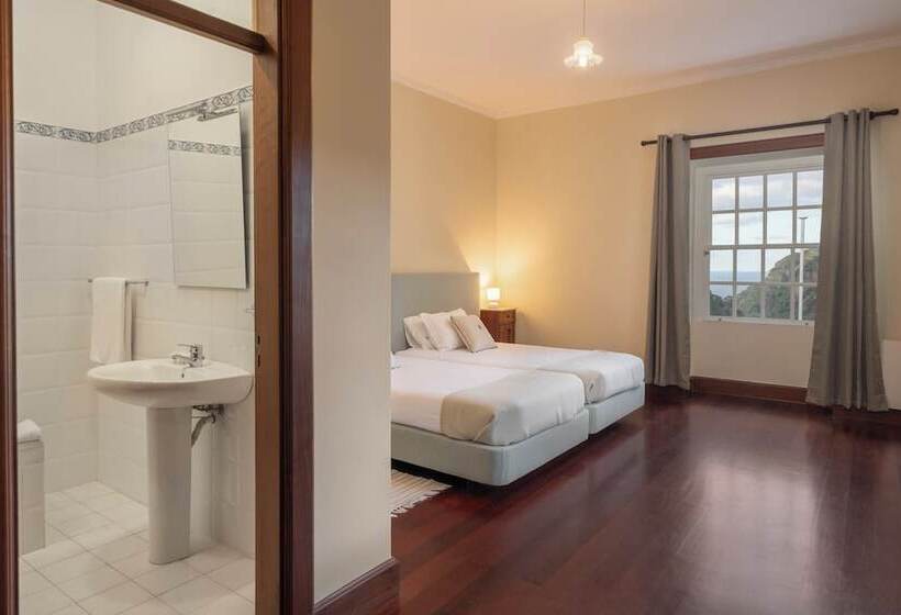 تختخواب و صبحانه Casa Da Fajã Alta With Breakfast Included, By An Island Apart