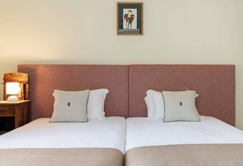 تختخواب و صبحانه Casa Da Fajã Alta With Breakfast Included, By An Island Apart