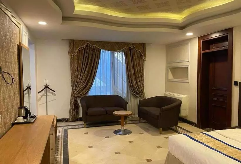 هتل 5092