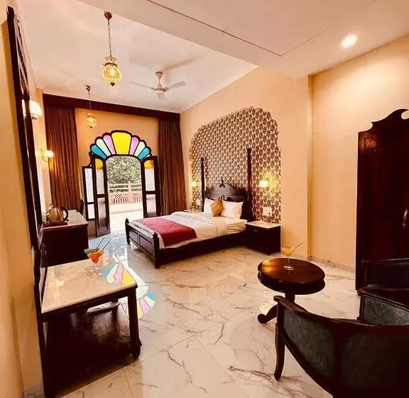 Hotelli Br Resort & Club