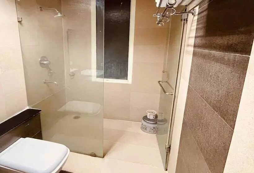 Hotelli Br Resort & Club