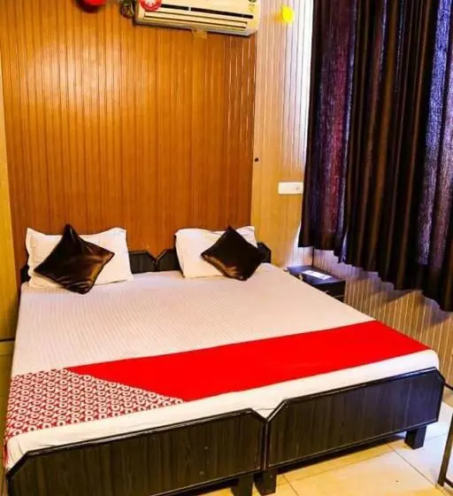 Hotelli Royal Orbit