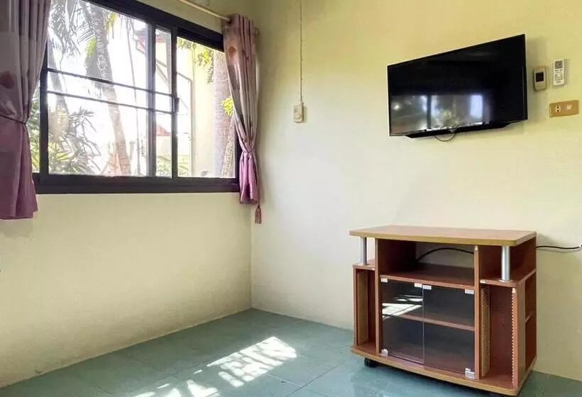 Hotelli Sea View Resort Rayong