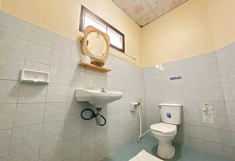 Hotelli Sea View Resort Rayong