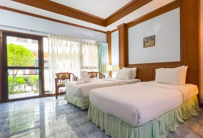 Hotelli Sea View Resort Rayong