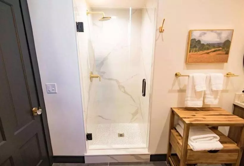 Hotelli Speakeasy King Suite