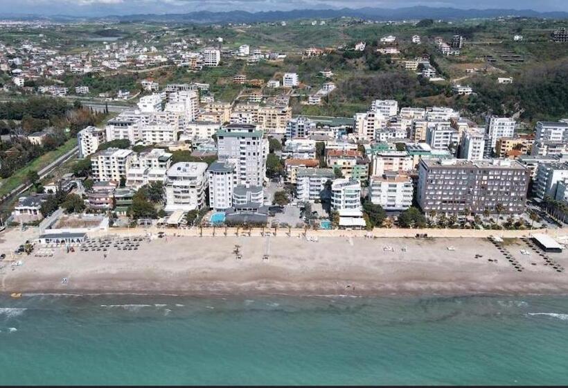 Lunasol Seaside Apartments