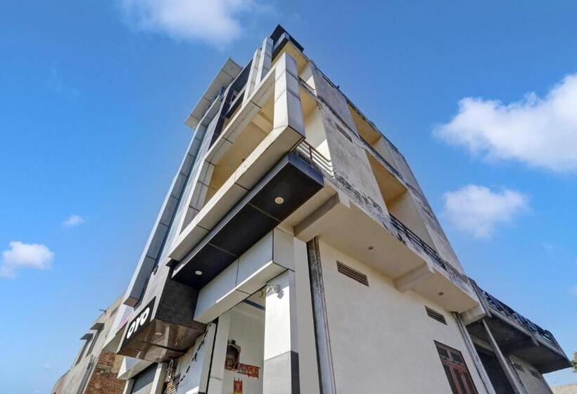 Oyo Hotel R K Shahpura