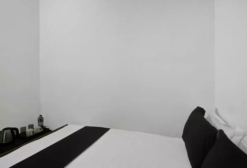 Oyo Hotel R K Shahpura