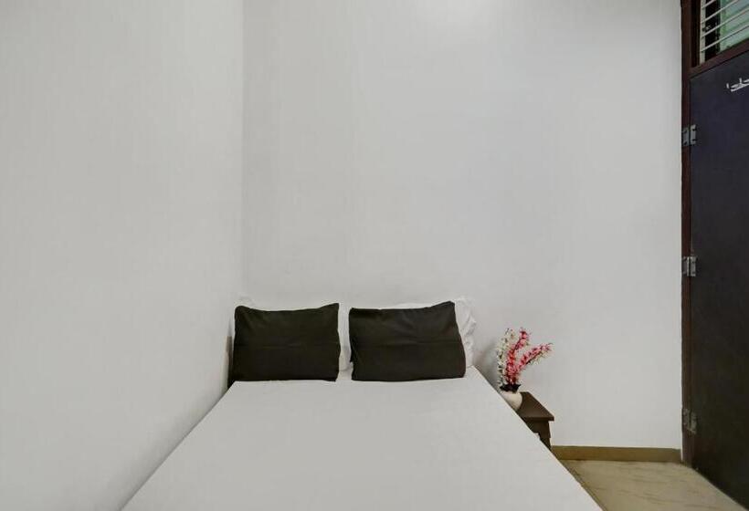 Oyo Hotel R K Shahpura