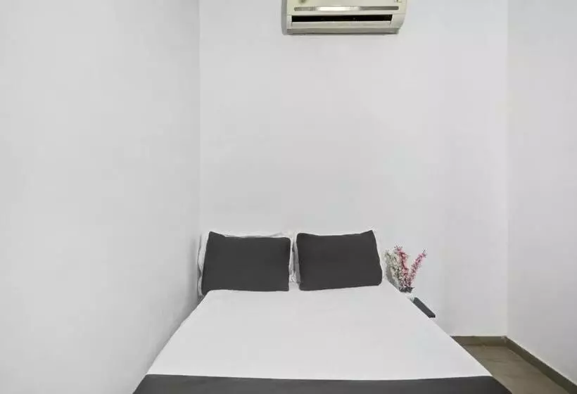 Oyo Hotel R K Shahpura