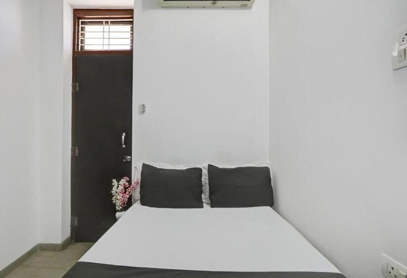 Oyo Hotel R K Shahpura