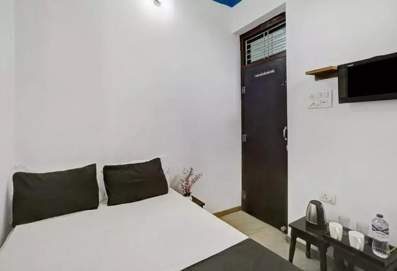 Oyo Hotel R K Shahpura