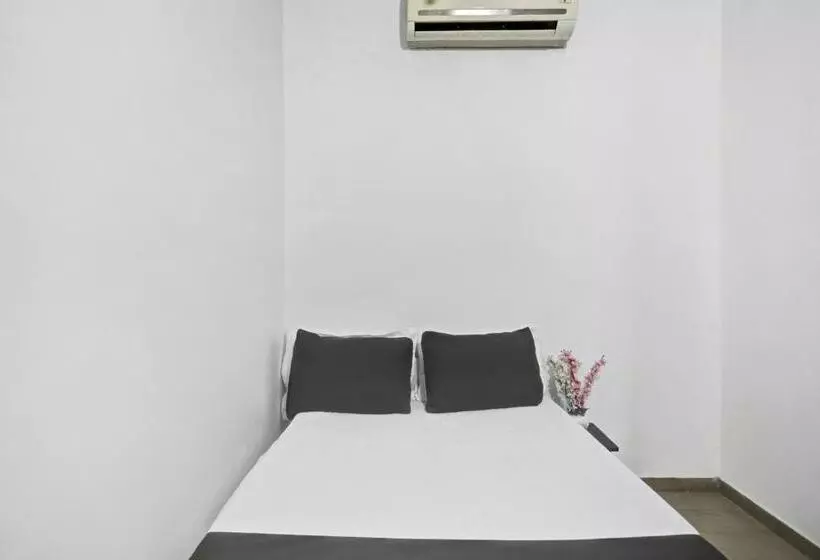 Oyo Hotel R K Shahpura