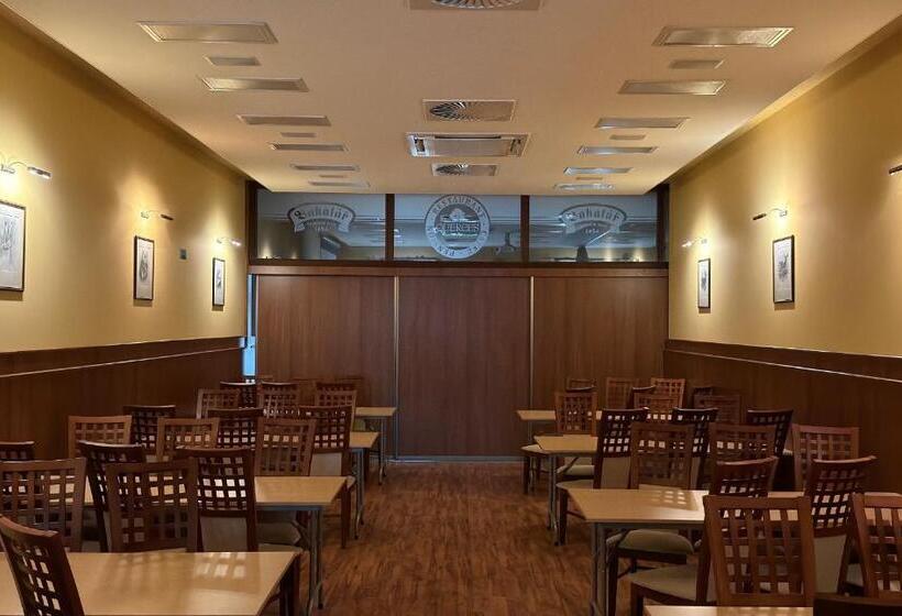 بنسيون Penzion Quercus