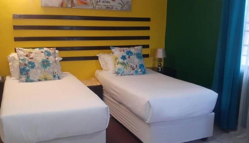 پانسیون Shape Inn Guest House