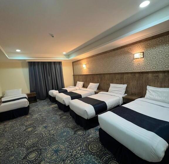 فندق إي دبليو جي النزهة متوفر توصيل مجاني للحرم