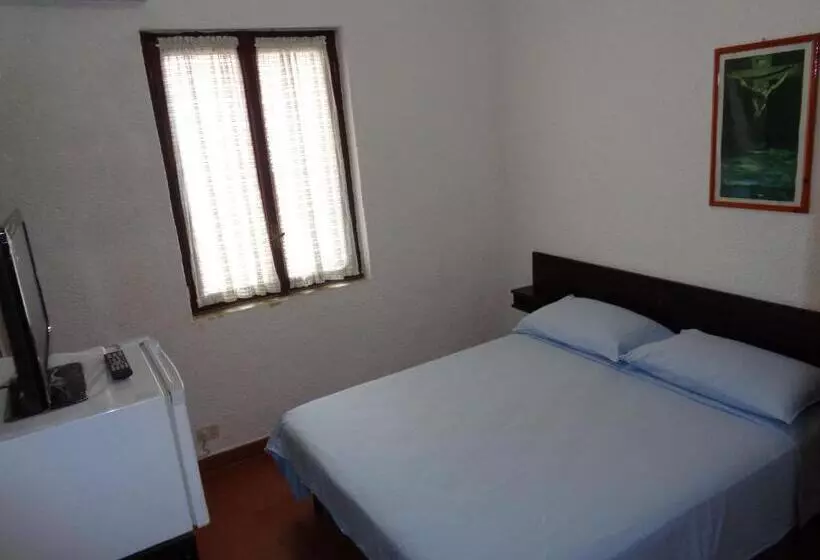 Aamiaismajoitus (B&B) Bb Lampedusa Cavaliere
