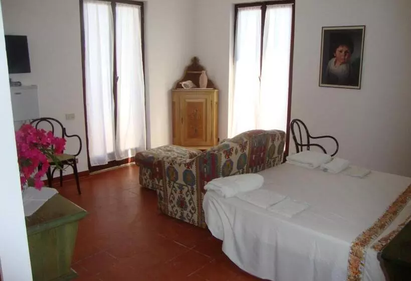 Aamiaismajoitus (B&B) Bb Lampedusa Cavaliere