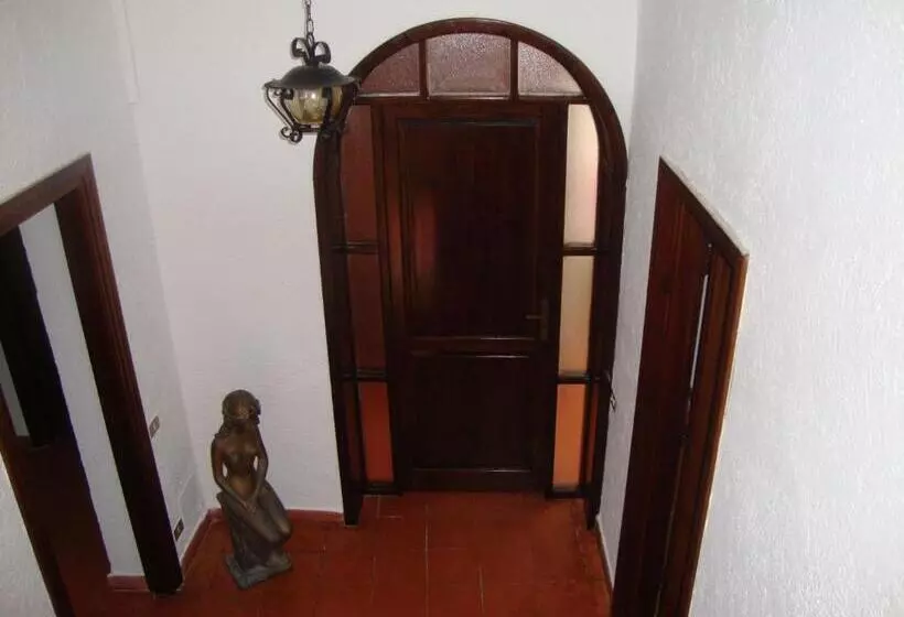 Aamiaismajoitus (B&B) Bb Lampedusa Cavaliere