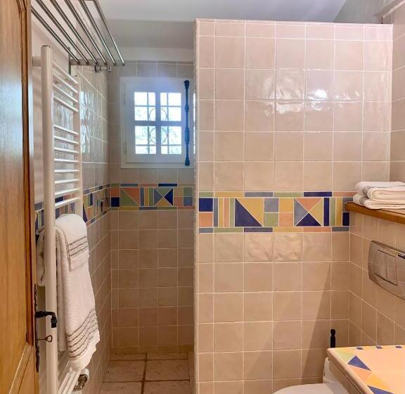 Bed and Breakfast La Rainette En Provence