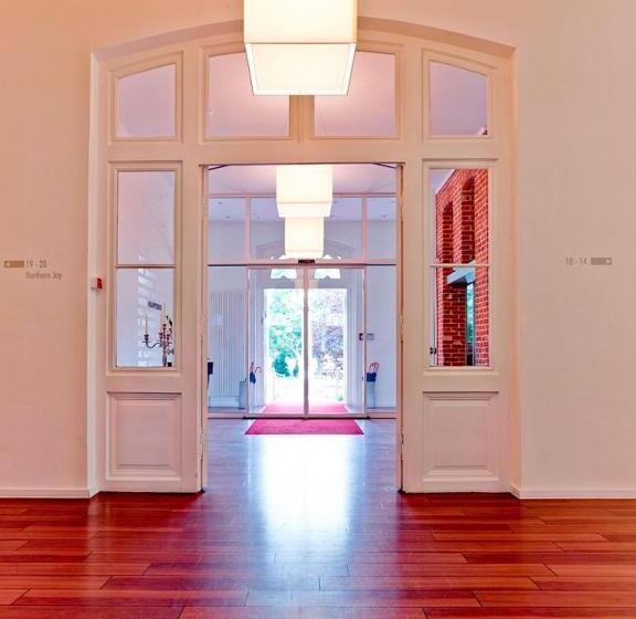 Отель Navigare Buxtehude