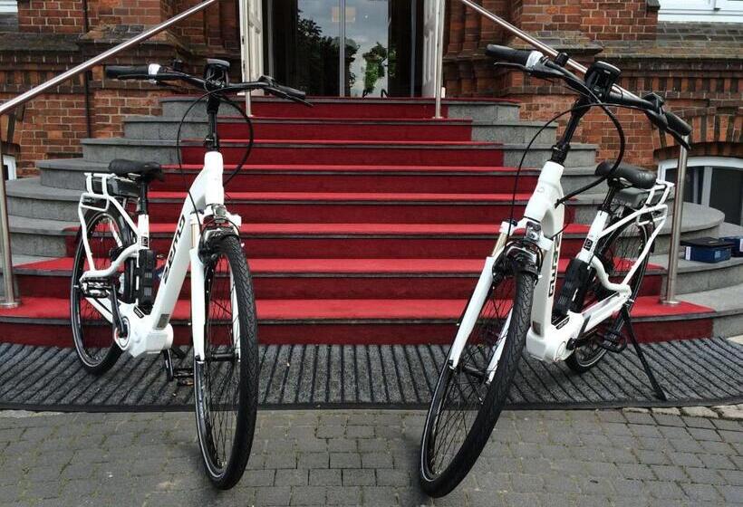 Отель Navigare Buxtehude