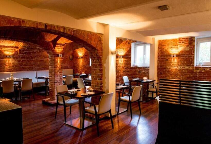 Отель Navigare Buxtehude