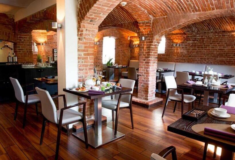 Отель Navigare Buxtehude