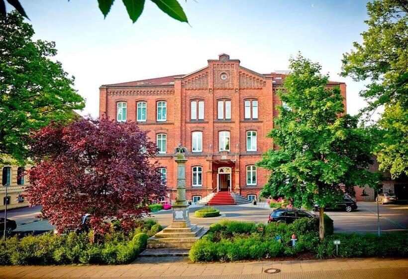 Отель Navigare Buxtehude