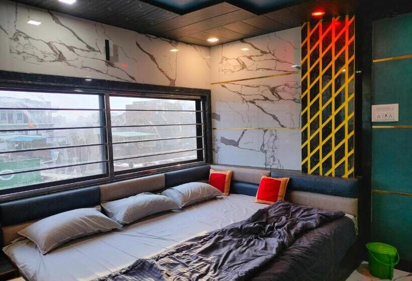 호텔 Prem Shanti Inn