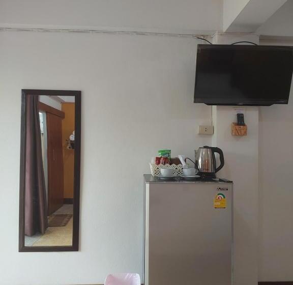 호텔 Ratchawong Place ราชวงศ์ เพลส   หลังพ่อขุน